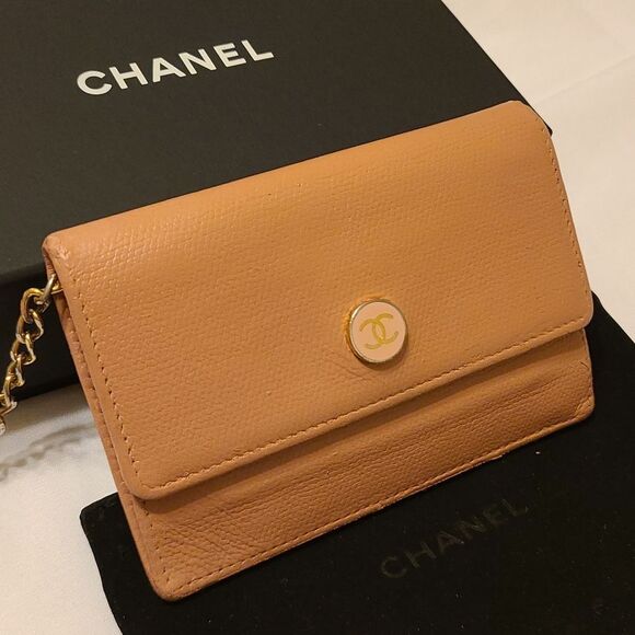 💯 Authentic Chanel Short Wallet 🍀 - Picture 5 of 17